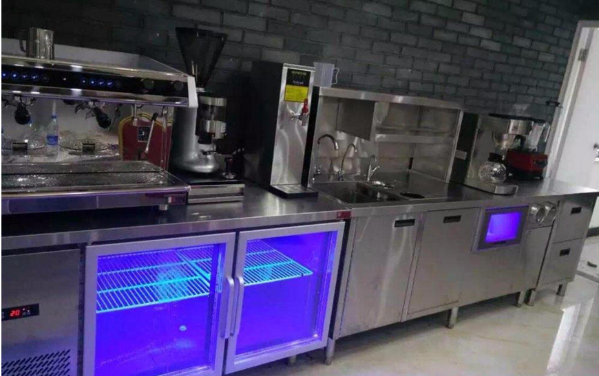 五星級(jí)酒店廚房布局